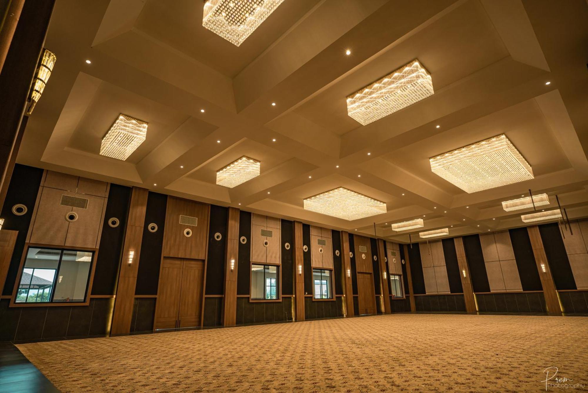 Hotel Omaya Garden Rāipur Buitenkant foto