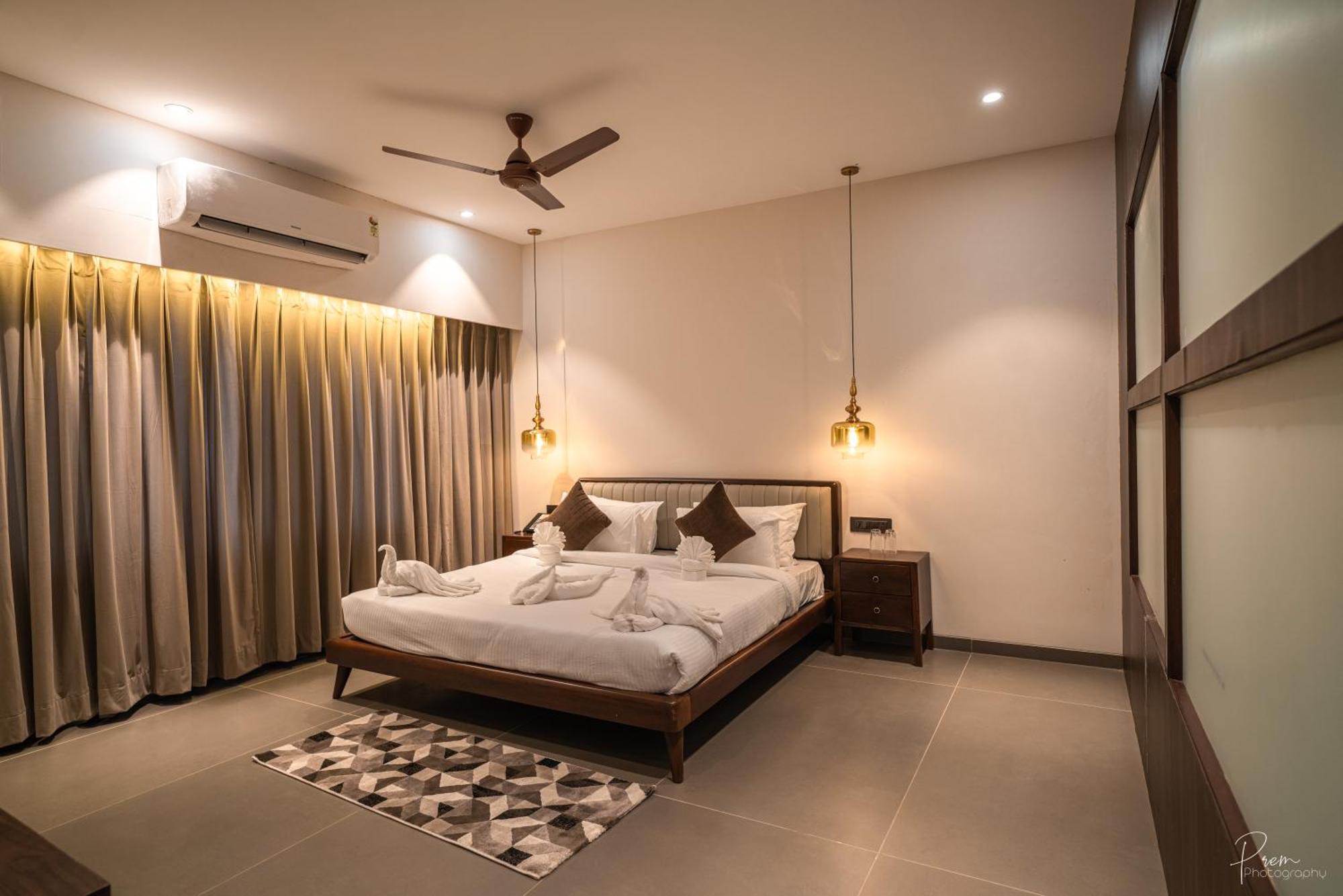 Hotel Omaya Garden Rāipur Buitenkant foto